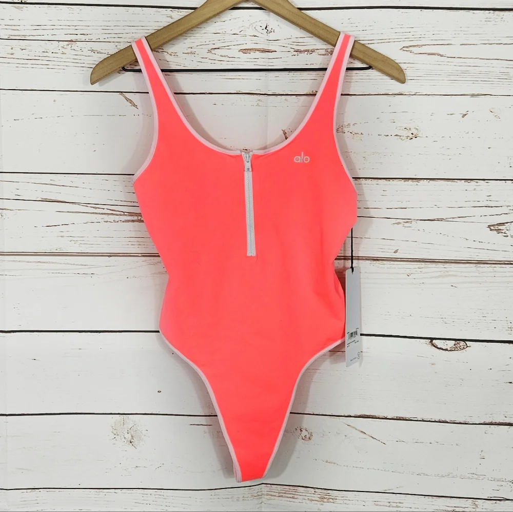 Alo Yoga | Supernova Neon Pink Bodysuit NWT